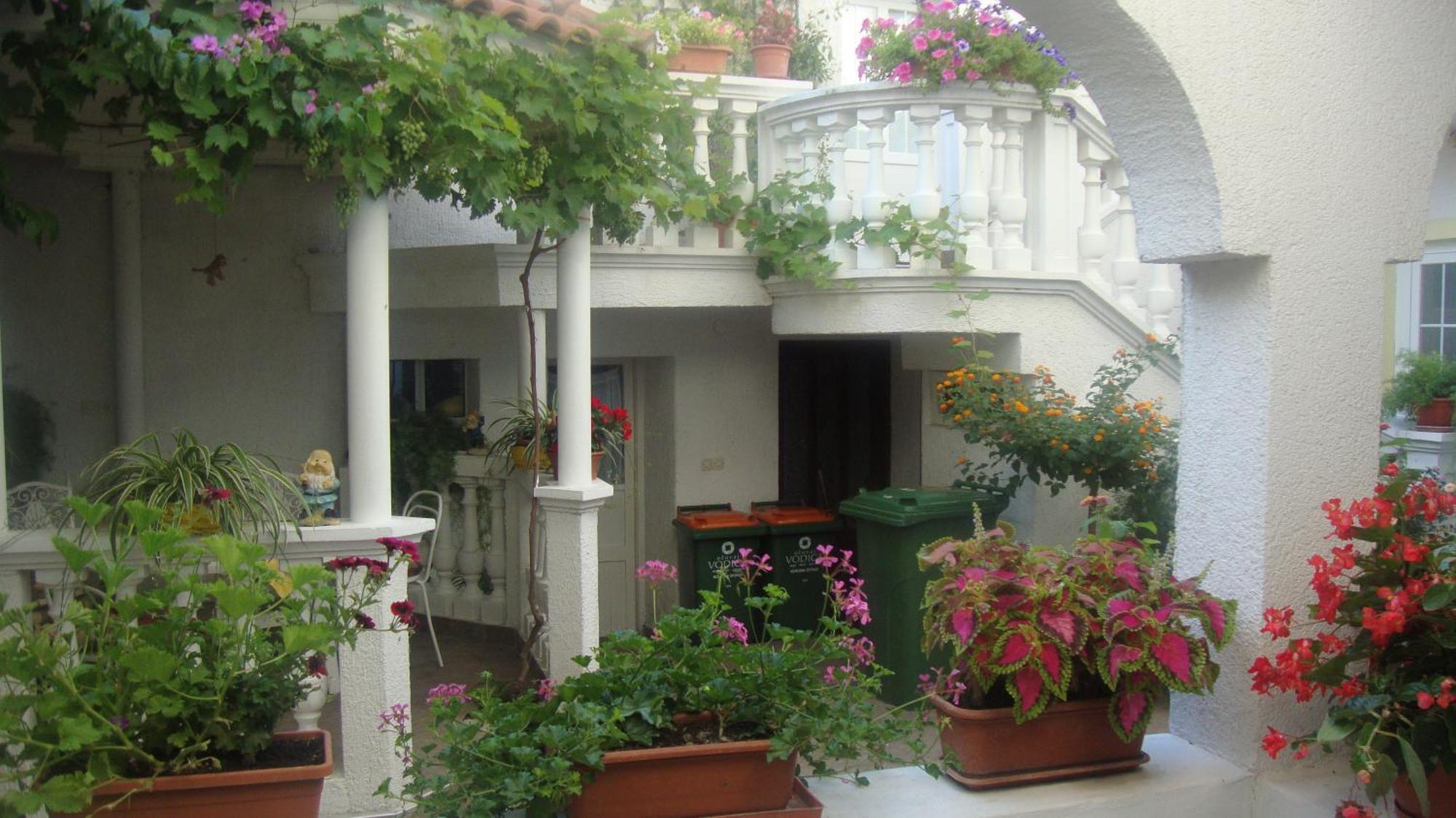 Apartments Vodice Marica Rum bild