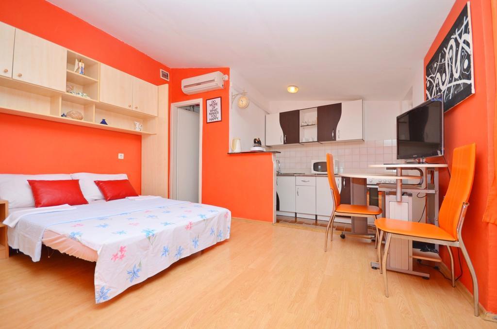 Apartments Vodice Marica Exteriör bild